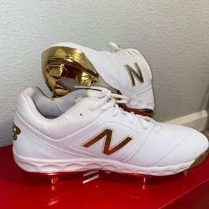 Fresh Foam  v2 VIP New Balance Metal Cleats